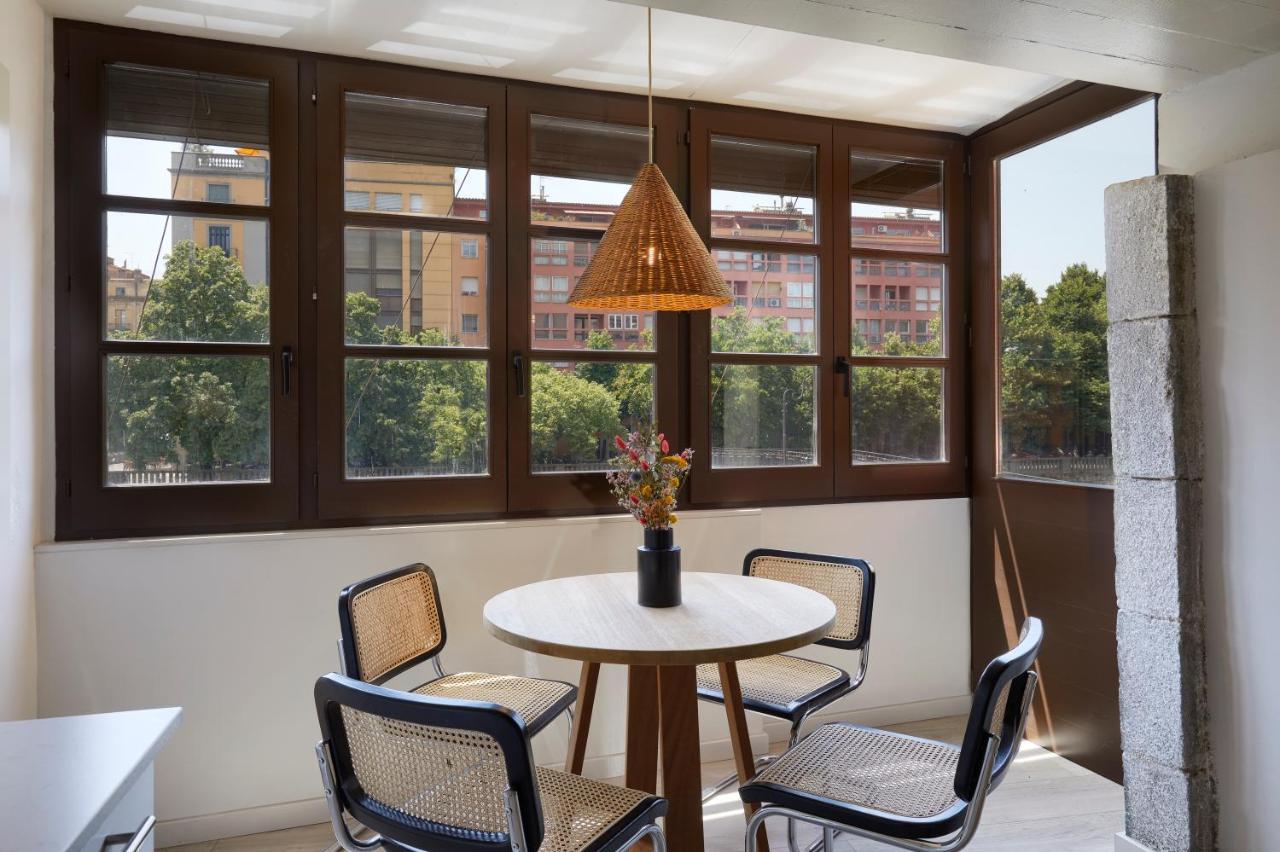 Canvas Apartments & Lofts Жирона Экстерьер фото